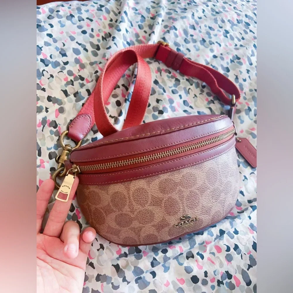 Coach Belt Bag Coated Canvas Signature Monogram Tan Rust Fanny Pack‎ 39937
